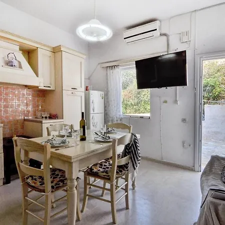 3br Corfu Town Suburbs *